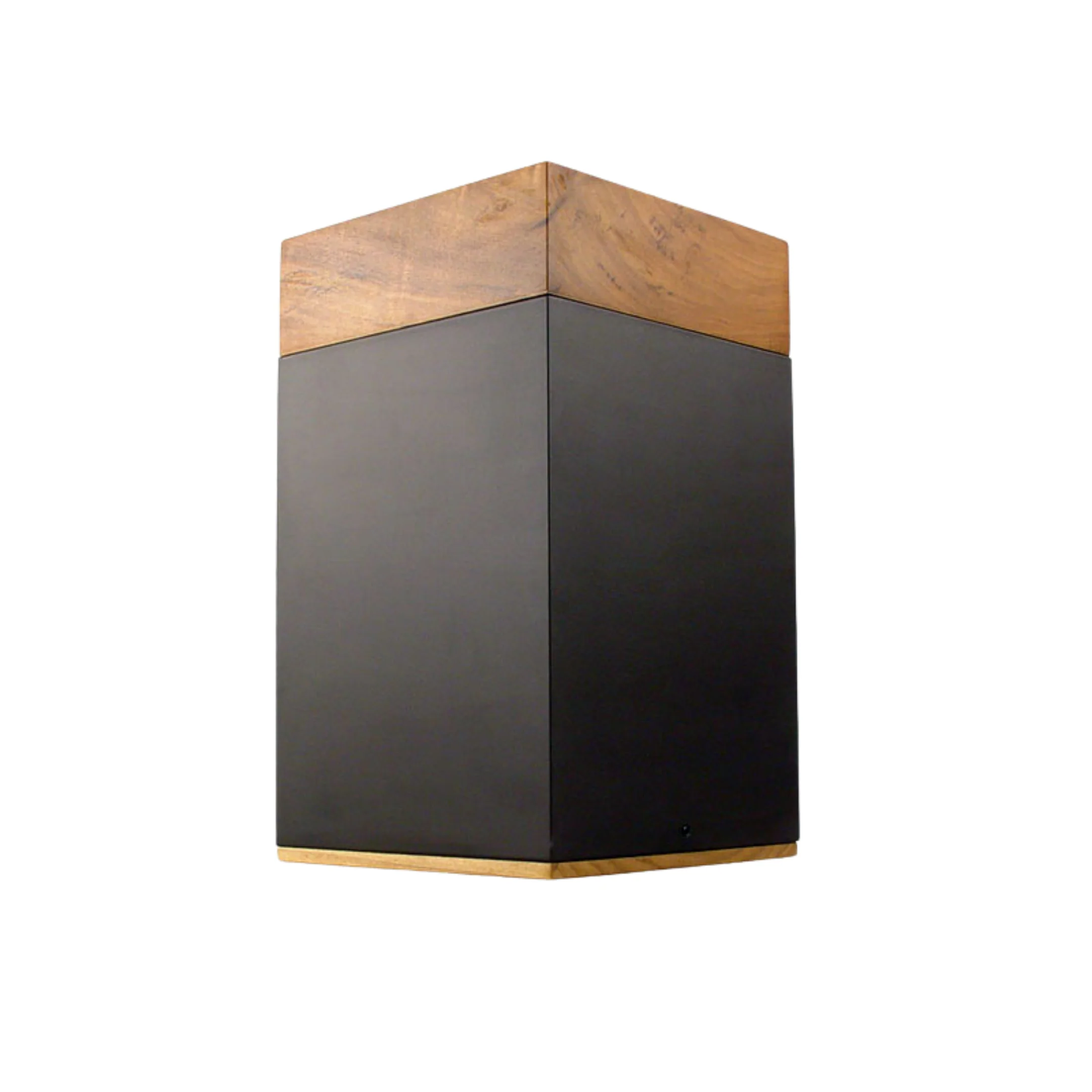 The Lenox Urn in Poplar - Image 3