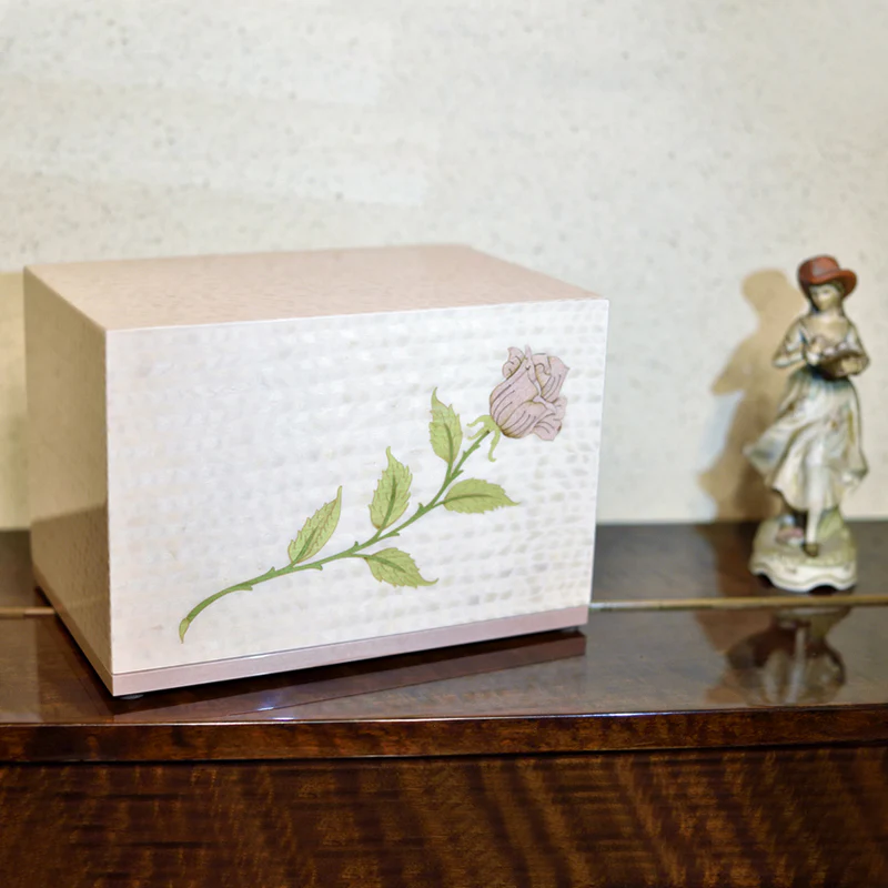 The Rose Urn - Image 3