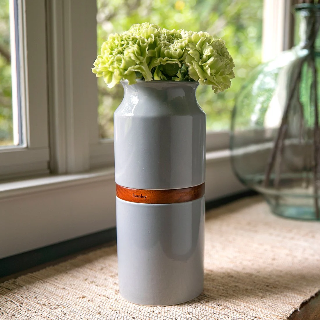 The Vega Vase Urn in Grey - Image 5